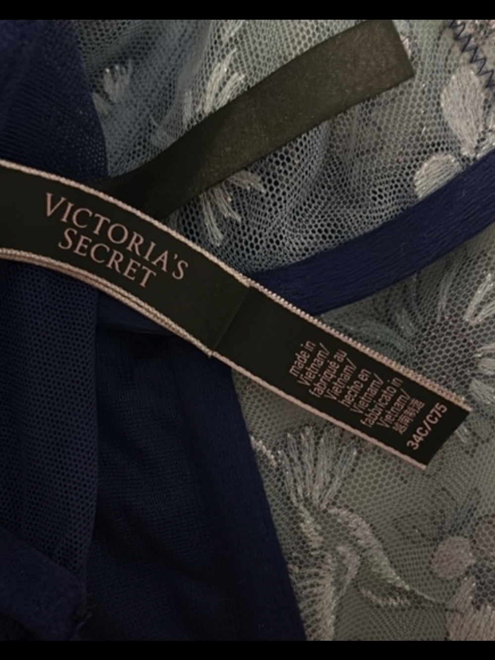 Victoria's Secret Navy Blue And Deep Purple Floral Lace Bra - Picture 2 of 4